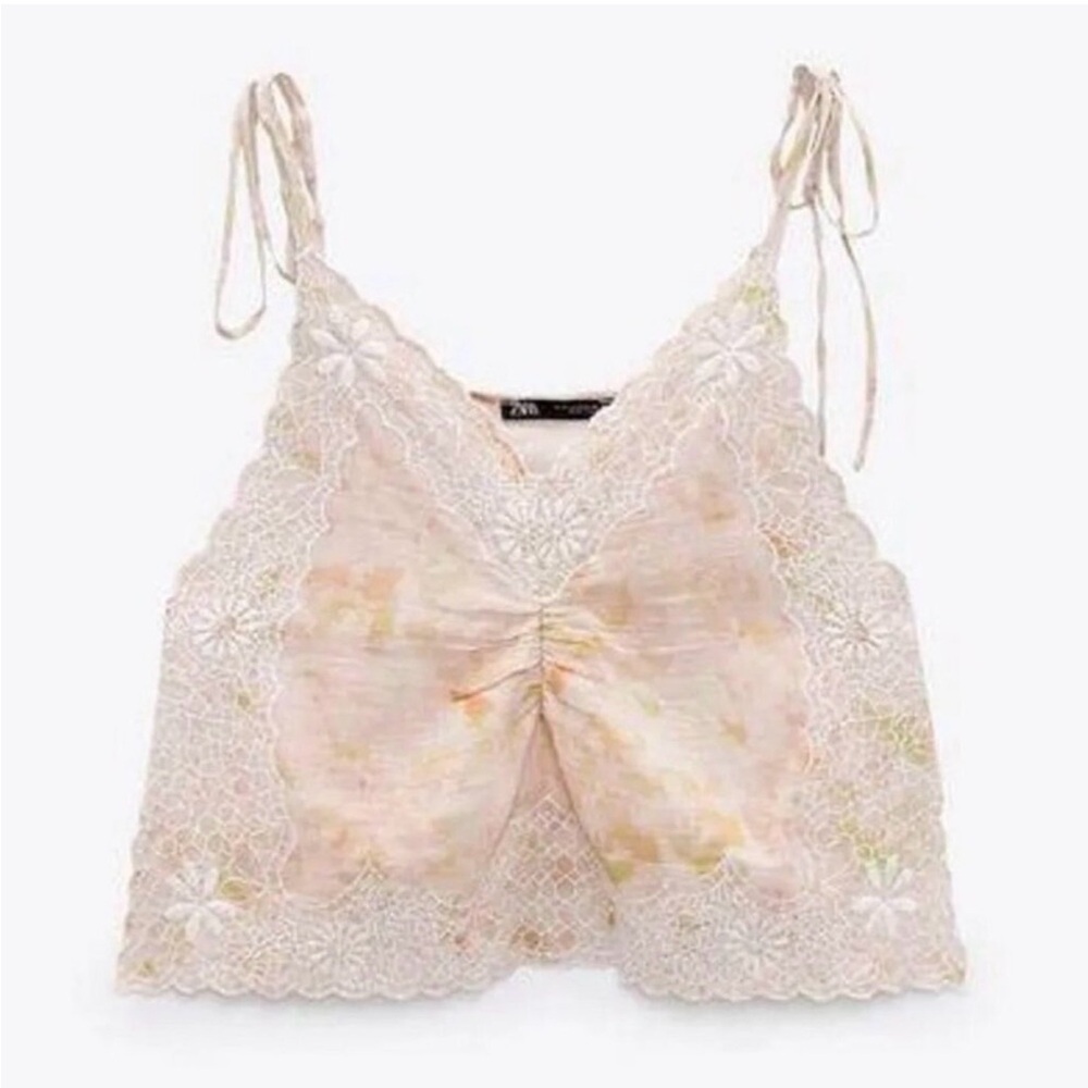 Zara Cream Floral Lace Crop Top